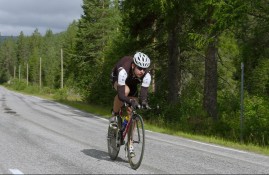 多米APP下载-巴塞罗那每场比赛都会看球迷热议的简单介绍